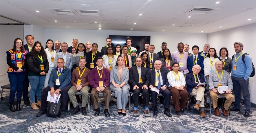 Peers Alley Media 25