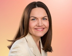 Peers Alley Media Anne Rosken